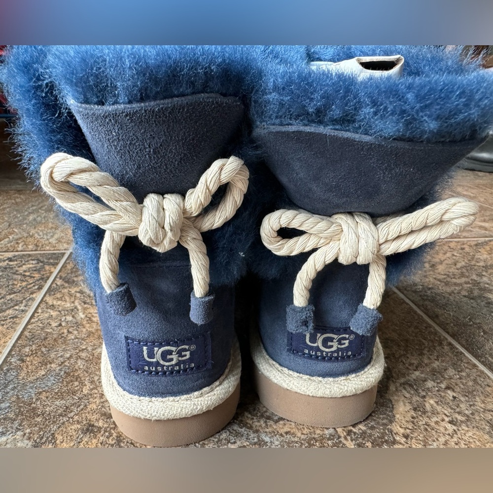 UGG Selene Nautical Rope Tie Back Slip On Boots- Navy, Women’s Size 6